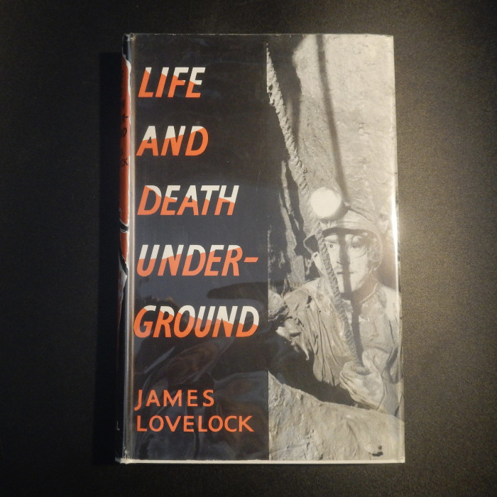 LifeandDeathUndergroundbyJamesLovelock