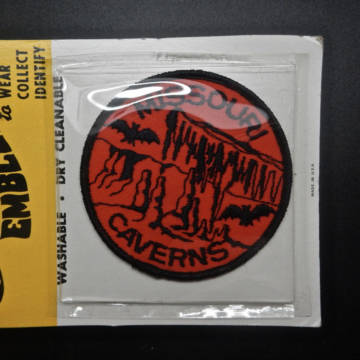 Missouri Caverns Patch - Product Image