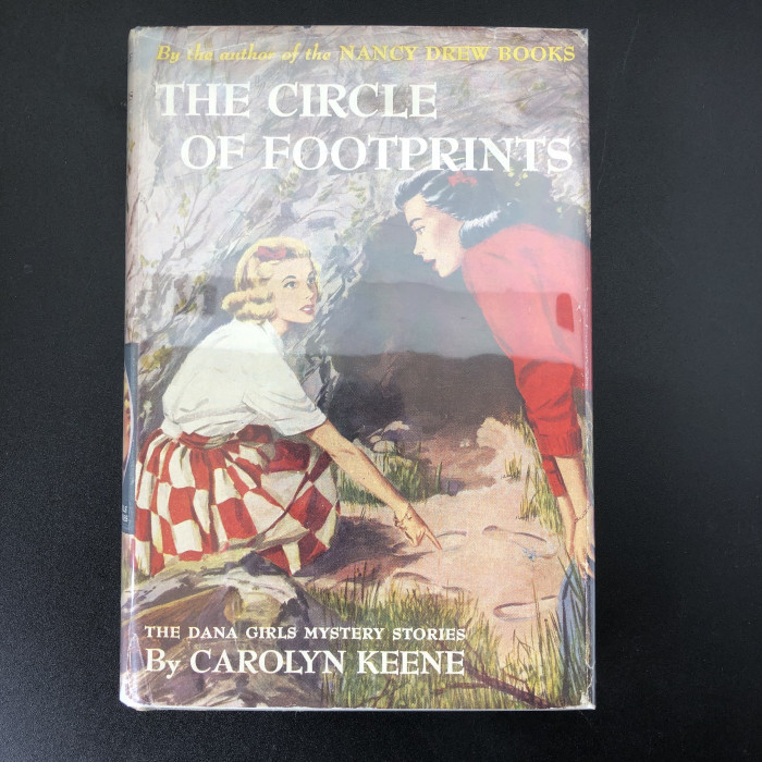 The Circle of Footprints; The  Dana Girls Mystery Stories